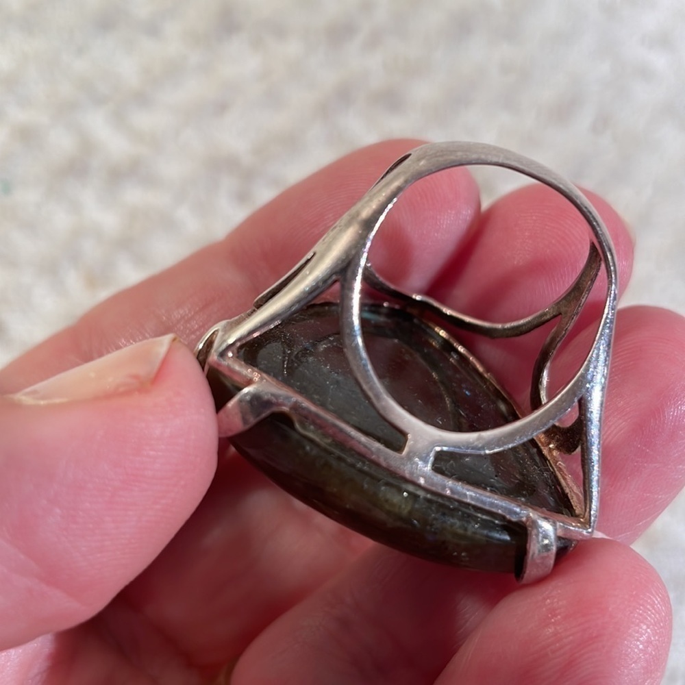 Big Bold Beautiful Labradorite Triangular Stone C… - image 3